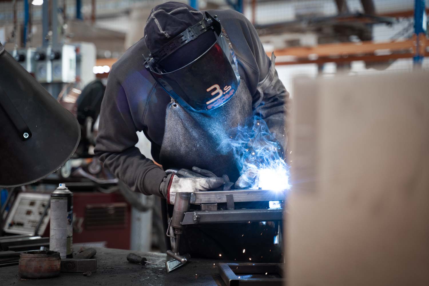 Shooting fotografico e video industriale: l'eccellenza di Larinox nella lavorazione dell'alluminio